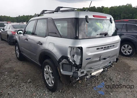 2022 Ford Bronco Sport z USA, uszkodzony, nr VIN 3FMCR9A63NRD42278